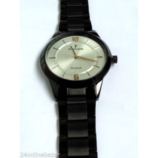 SONA Fastrank Black color round Stylish Men Wristwatch